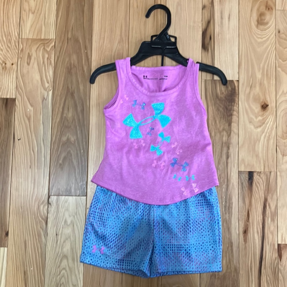 * Toddler girls Under Armour outfit size 24m